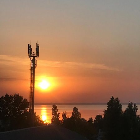 Золотий Лев Hotel Zatoka Luaran gambar