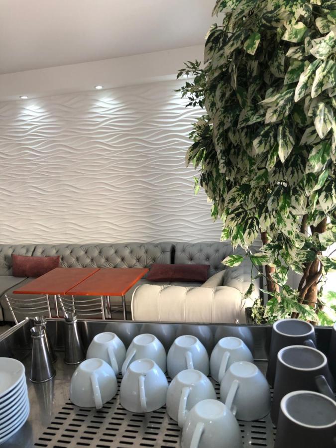 Золотий Лев Hotel Zatoka Luaran gambar