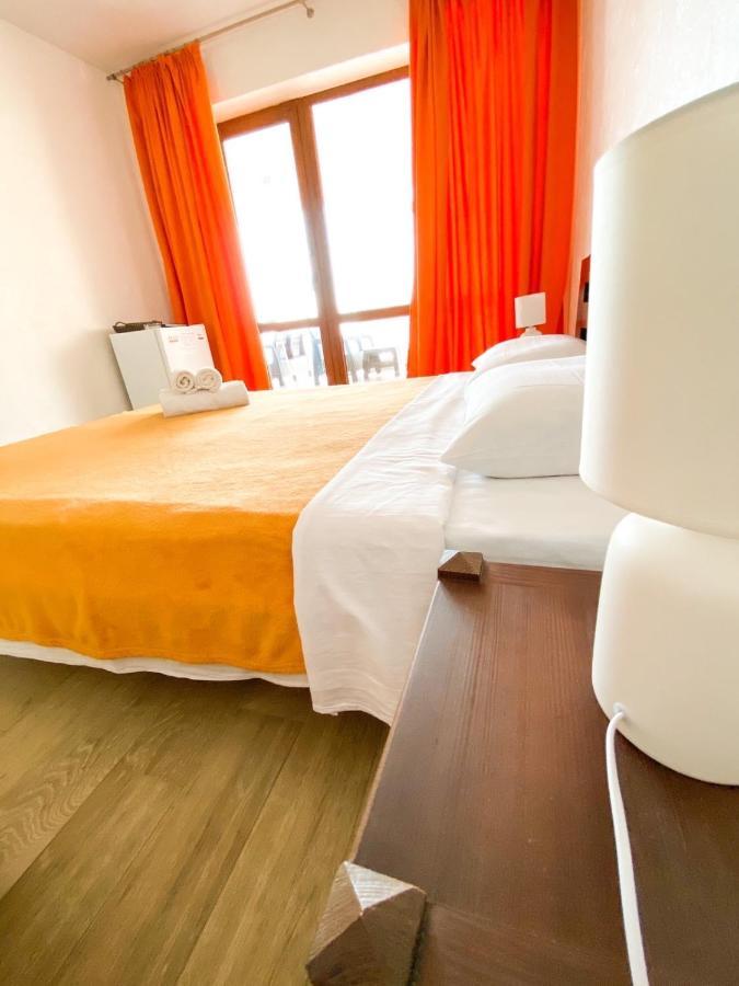 Золотий Лев Hotel Zatoka Luaran gambar