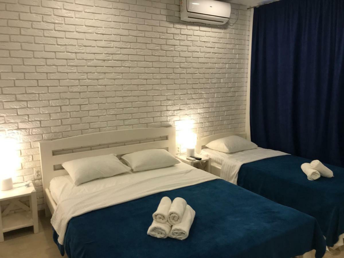 Золотий Лев Hotel Zatoka Luaran gambar