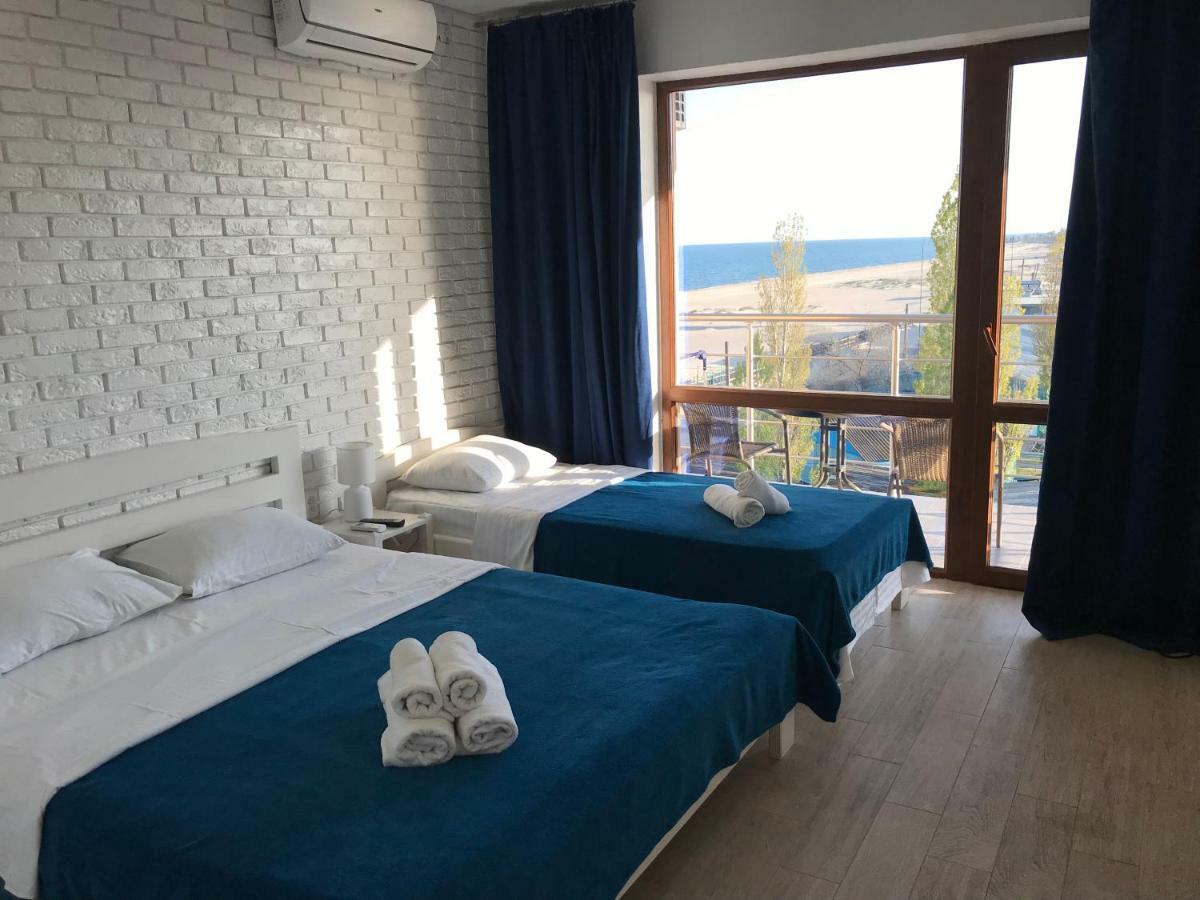 Золотий Лев Hotel Zatoka Luaran gambar